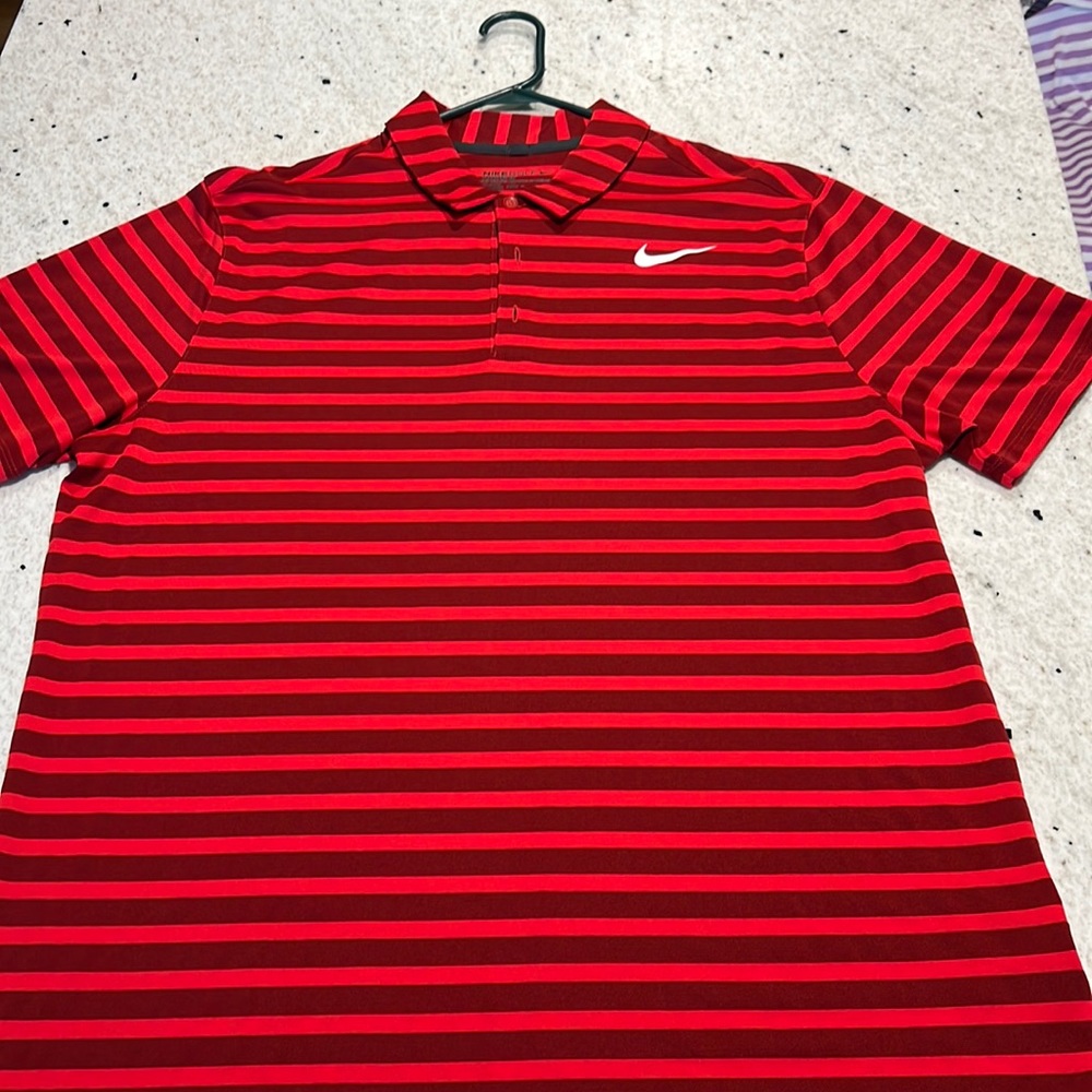 Mens XL Nike golf polo